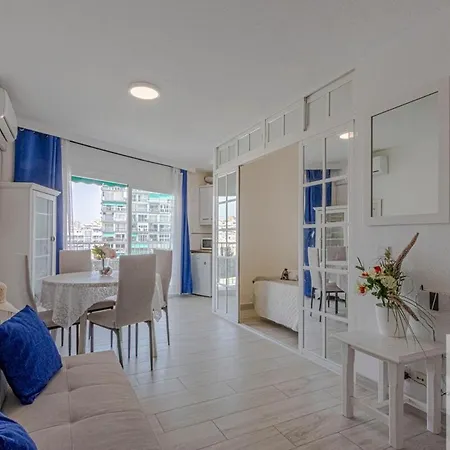With Excellent Sea Views *