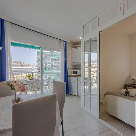 Apartament With Excellent Sea Views *
